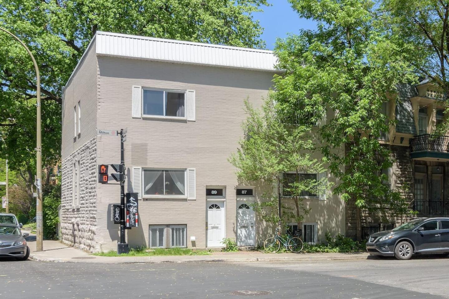 Perfect For Groups Big Livingroom 2 Backyard 3Br Montreal Luaran gambar